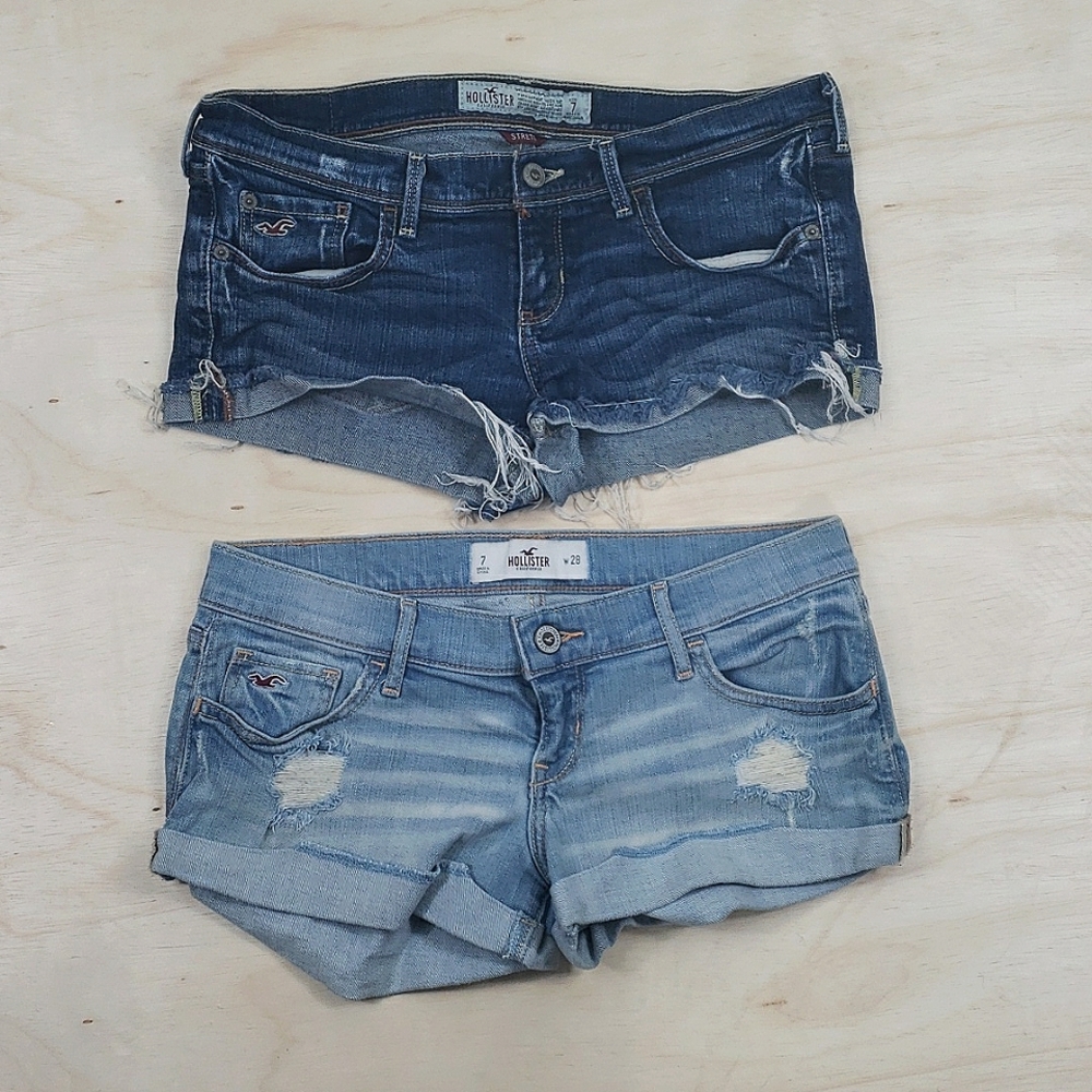 🎀🎀 2 pairs of Hollister jean shorts